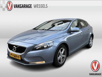 Volvo V40 2.0 T2 | Clima | PDC | Camera | Navi | (bj 2016) beschikbaar voor biedingen