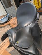 Ideal crown dressuurzadel 18", Dieren en Toebehoren, Paarden en Pony's | Zadels, Ophalen of Verzenden, Zo goed als nieuw, Dressuur