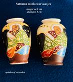 2 Satsuma Miniatuur Potjes Vaasjes ca 8 hoog Japan Vintage, Ophalen