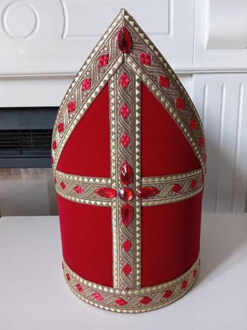Sinterklaas mijter nieuw! Nu met gratis Sinterklaas ring!!! beschikbaar voor biedingen