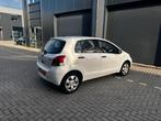 Toyota Yaris 1.3 16V Vvt-i 5DR 2009 Wit, Auto's, Voorwielaandrijving, 4 cilinders, 100 pk, Wit