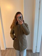 Woolrich jas groen, Kleding | Dames, Jassen | Winter, Ophalen of Verzenden, Zo goed als nieuw, Woolrich, Maat 36 (S)