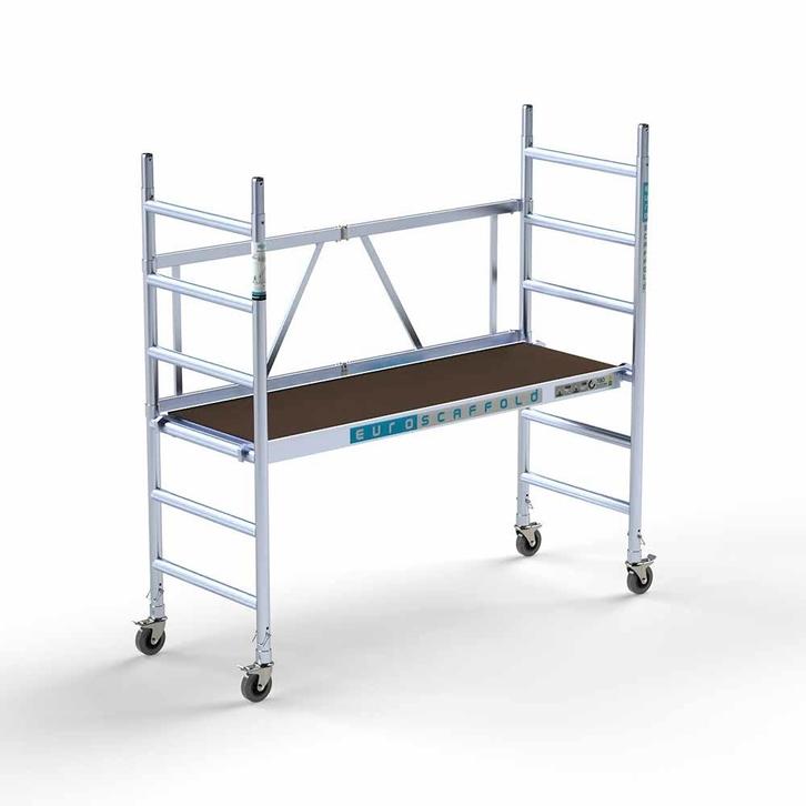 Te Huur: Handige & Compacte Kamersteiger, Doe-het-zelf en Verbouw, Steigers, Gebruikt, Rolsteiger of Kamersteiger, 2 tot 5 meter