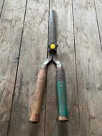 Twee heggenscharen, Tuin en Terras, Heggenscharen, Ophalen of Verzenden, Gebruikt, Handmatig, Overige merken