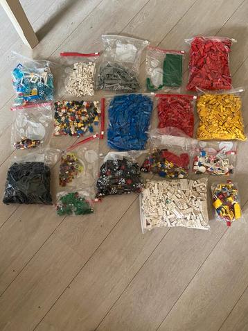 Lego Vintage 90s Partij LEGO City Verzameling i beschikbaar voor biedingen