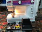 Naaimachine(ELNA-2100/2300)Z.G.A.N, Hobby en Vrije tijd, Naaimachines en Toebehoren, Ophalen of Verzenden, Zo goed als nieuw, Naaimachine