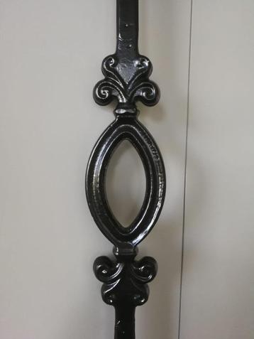 JVH-F: massieve trapspijlen smeedijzer trap hek satijn zwart beschikbaar voor biedingen