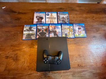 PlayStation 4 + 8 Spellen en Controller beschikbaar voor biedingen