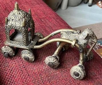 Antiek …Bronzen Tempel met Olifant - India beschikbaar voor biedingen