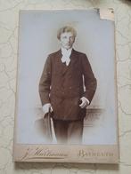 Antieke CDV voorname jongeman foto 1 en 2