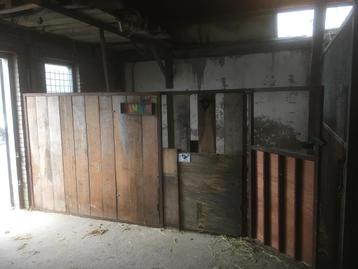 Ponystal beschikbaar voor biedingen