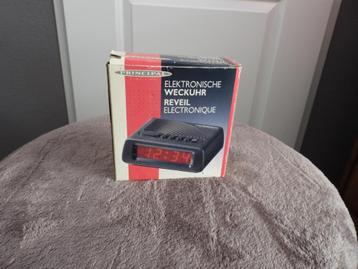 Digitale wekker Principal beschikbaar voor biedingen