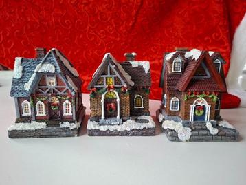 3 kersthuisjes beschikbaar voor biedingen