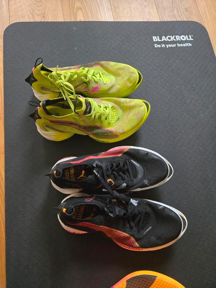 PUMA Nitro Fast-R 2 - Maat 40.5 - Zo Goed Als Nieuw, Sport en Fitness, Loopsport en Atletiek, Zo goed als nieuw, Hardloopschoenen