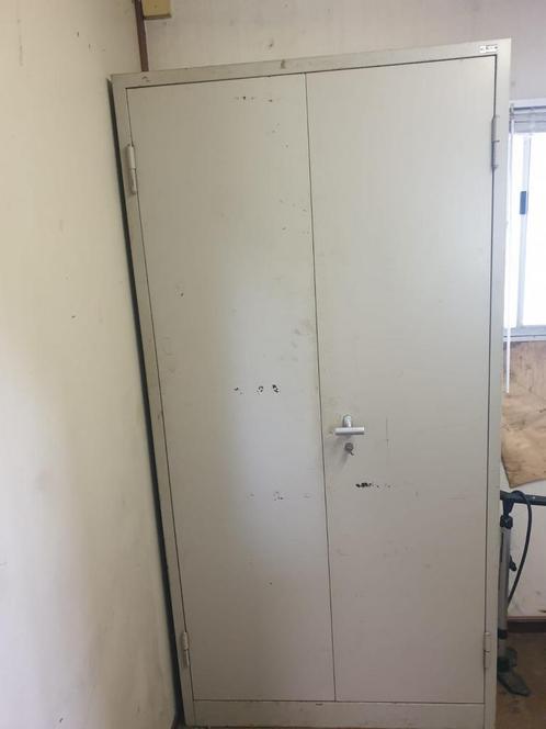 Metalen / stalen archiefkast, Huis en Inrichting, Kasten | Roldeurkasten en Archiefkasten, Zo goed als nieuw, 25 tot 50 cm, Ophalen