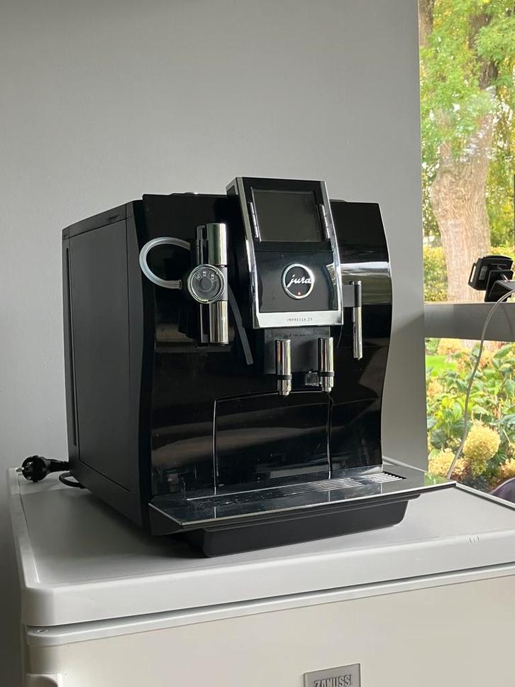 Jura Impressa Z9 gereviseerd, Witgoed en Apparatuur, Koffiezetapparaten, Gebruikt, Koffiemachine, Ophalen of Verzenden