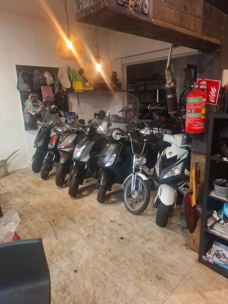 Vanaf 300 snor scooter te koop, Fietsen en Brommers, Brommers | Tomos, Overige modellen, Ophalen