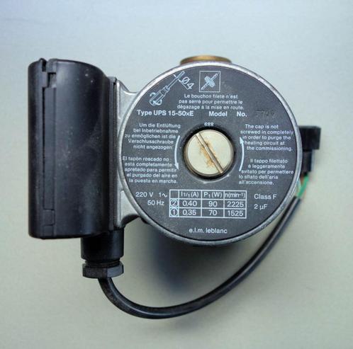 CV circulatiepomp, Doe-het-zelf en Verbouw, Verwarming en Radiatoren, Gebruikt, Overige typen, Minder dan 200 watt, Minder dan 30 cm