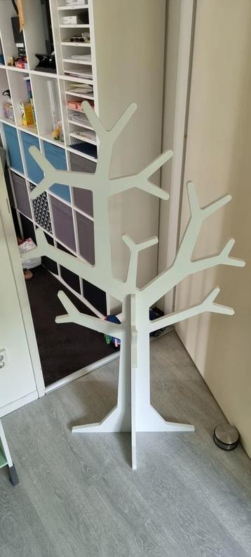 Kapstok boom kinderkamer.  beschikbaar voor biedingen