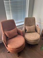 2 kleuren nubuck stoelen, Huis en Inrichting, Fauteuils, Overige materialen, 75 tot 100 cm, 75 tot 100 cm, Zo goed als nieuw
