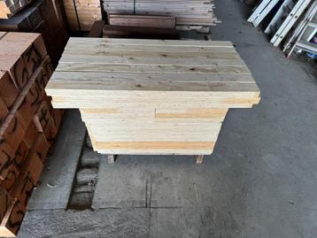 Vuren regels verlijmd 45x80 beschikbaar voor biedingen