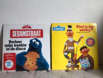 2 originele lp’s / vinyl’s van Sesamstraat beschikbaar voor biedingen