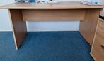 Bureau 141x80 cm, Huis en Inrichting, Bureaus, Ophalen, Zo goed als nieuw