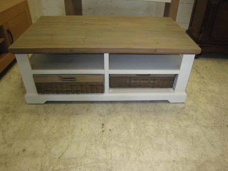 Salontafel Mallorca van acaciahout, Huis en Inrichting, Tafels | Salontafels, Gebruikt