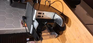 Delonghi nespresso en680m beschikbaar voor biedingen