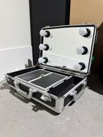 Mooie make-up koffer met lampen, Muziek en Instrumenten, Behuizingen en Koffers, Ophalen of Verzenden, Nieuw, Overige instrumenten