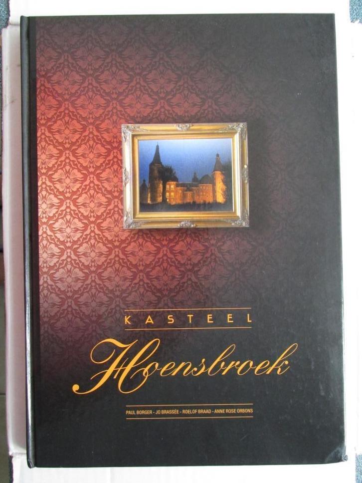 Kasteel Hoensbroek (Limburg, Heerlen)., Boeken, Geschiedenis | Stad en Regio, Ophalen of Verzenden