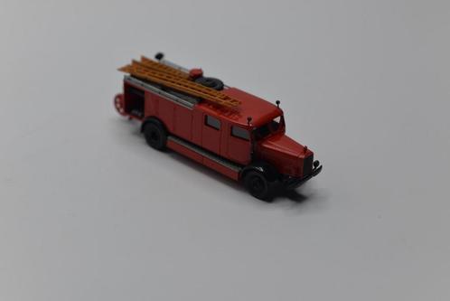 Brekina Mercedes Benz L4500S LF25, Hobby en Vrije tijd, Modelauto's | 1:87, Zo goed als nieuw, Bus of Vrachtwagen, Brekina, Ophalen of Verzenden