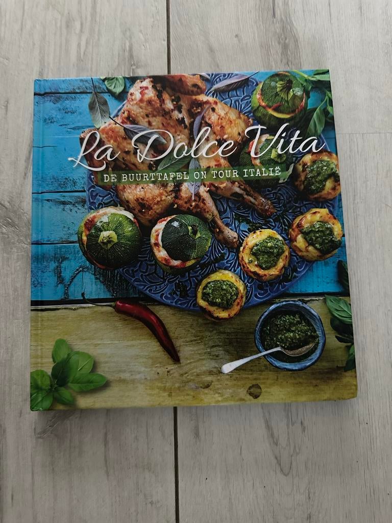 La Dolce Vita – De buurttafel on tour Italië (nieuw), Boeken, Kookboeken, Ophalen of Verzenden, Nieuw, Italië, Hoofdgerechten