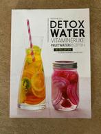 Boek Detox water vitaminerijke (fruit)water recepten, Ophalen of Verzenden, Zo goed als nieuw, Dieet en Voeding