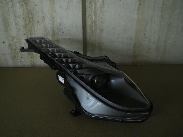 OEM Ferrari 458 Xenon Koplamp Rechts Valeo Ferrari 244432, Auto-onderdelen, Verlichting, Ferrari, Gebruikt, Herkomst onderdeel bekend