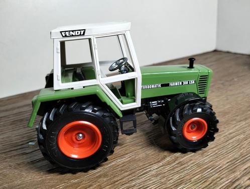 Te koop Siku Fendt Farmer 310 LSA Turbomatic Zeldzaam mooi ., Hobby en Vrije tijd, Modelauto's | 1:32, Zo goed als nieuw, Tractor of Landbouw