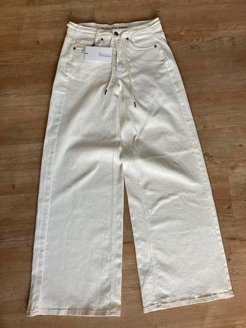 Nwe Champagne kleurige broek van My Essential Wardrobe 28-34 beschikbaar voor biedingen