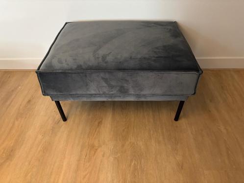 Hocker sissy Boy Grijs  Nieuw, Huis en Inrichting, Banken | Voetenbanken en Poefen, Nieuw, Rechthoekig, Stof, Ophalen