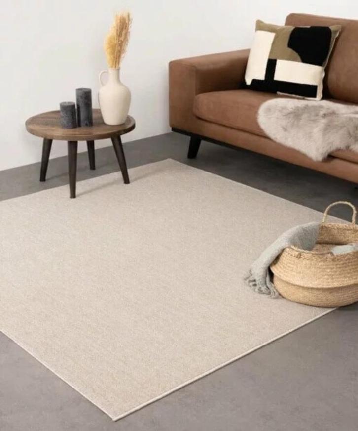 Vierkant vloerkleed – crème 300x300 nieuw, Huis en Inrichting, Stoffering | Tapijten en Kleden, Nieuw, 200 cm of meer, 200 cm of meer