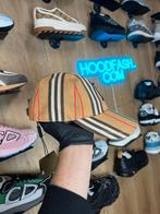 Burberry TB Pet, Ophalen of Verzenden, Zeil, Minder dan 5 m²