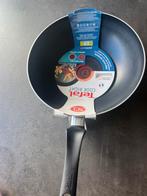 Tefal wokpan nog nieuw in de verpakking 28cm, Ophalen of Verzenden, Zo goed als nieuw, Aluminium, Wok