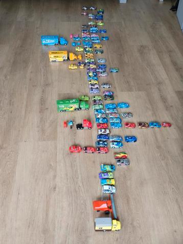 Grote verzameling disney cars, race auto's. beschikbaar voor biedingen