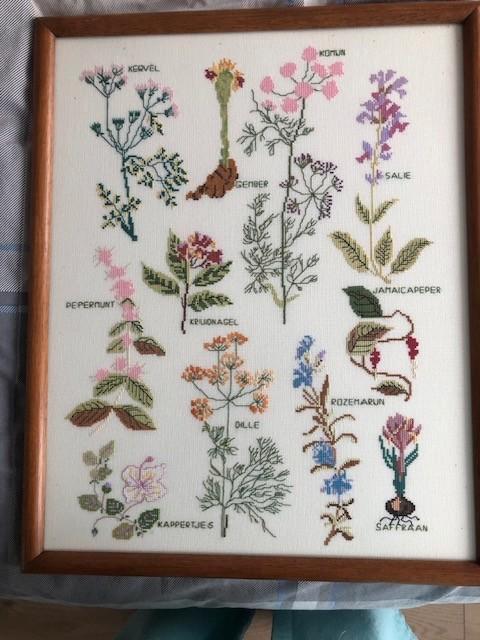 borduurwerk keuken kruiden, Hobby en Vrije tijd, Borduren en Borduurmachines, Zo goed als nieuw, Overige typen, Handborduren, Ophalen