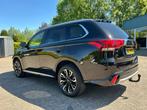 Mitsubishi Outlander 2.0 PHEV Premium, Auto's, Mitsubishi, Automaat, Euro 6, 4 cilinders, Zwart