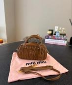 Miu Miu Handtas, Sieraden, Tassen en Uiterlijk, Tassen | Damestassen, Ophalen of Verzenden, Nieuw, Bruin, Handtas