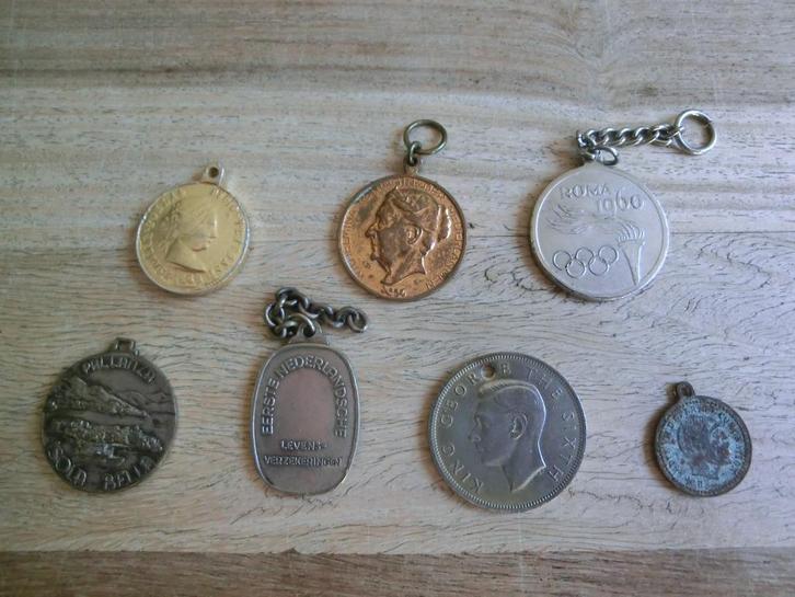 Setje van nog 5 hangpenningen, Postzegels en Munten, Penningen en Medailles, Ophalen of Verzenden