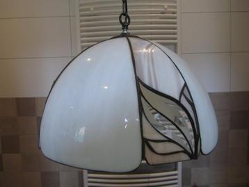 Tiffany hanglamp wit beige en kristal beschikbaar voor biedingen