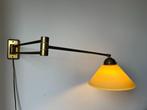 Vintage schaarwandlamp van glas en koper (2 stuks), Ophalen, 50 tot 75 cm, Vintage, Glas