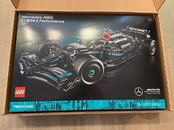 LEGO Technic Mercedes-AMG F1 W14 E Performance - 42171 beschikbaar voor biedingen