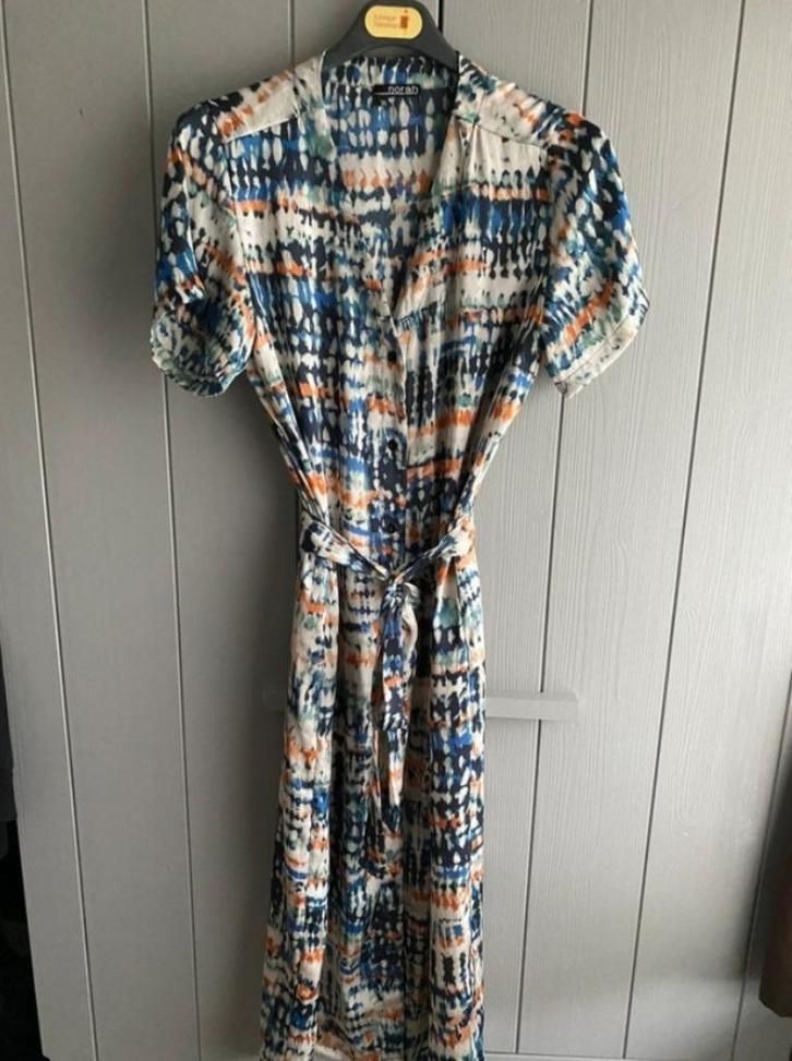 Jurk Norah | maat 38 | kleurig, zakken, ceintuur, riem, Kleding | Dames, Jurken, Zo goed als nieuw, Maat 38/40 (M), Blauw, Onder de knie